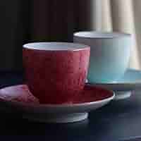 景徳鎮の手描き粉彩釉茶器セット Amazon.co.jp: 上海 景徳鎮 粉彩扒花 茶器 ペアセット : ホーム